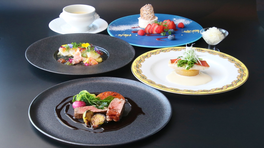 【感動夜景レストラン】大切な人と食べる『アーリークリスマス』 12，000円ディナーコース