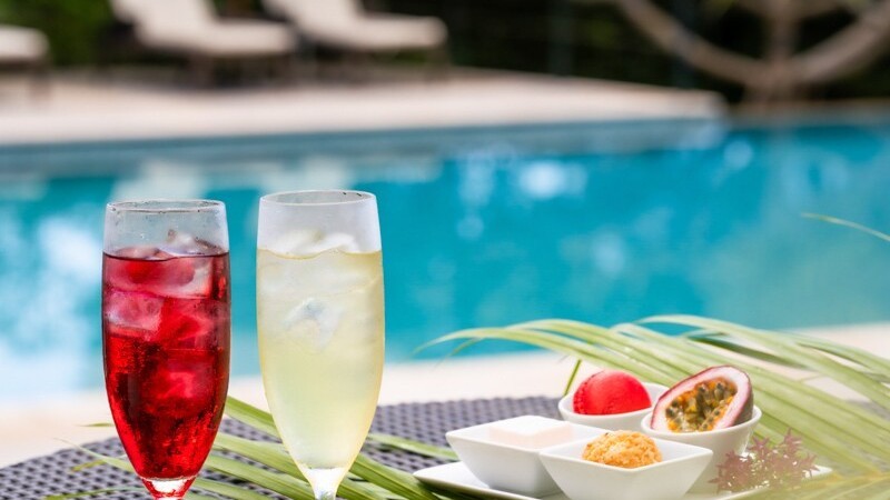 ティータイム　ライブラリーラウンジ＆バー　