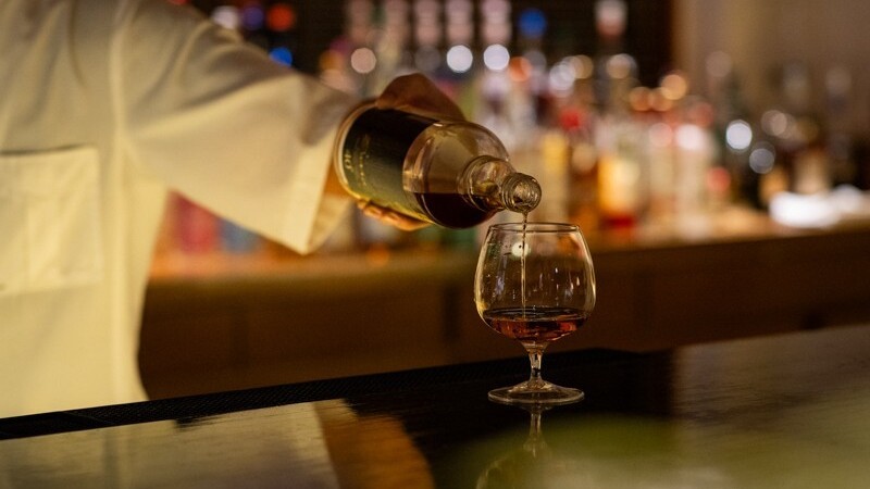 ライブラリーラウンジ＆バー