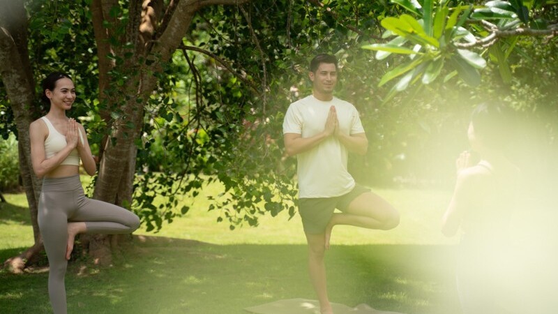 モーニングヨガ