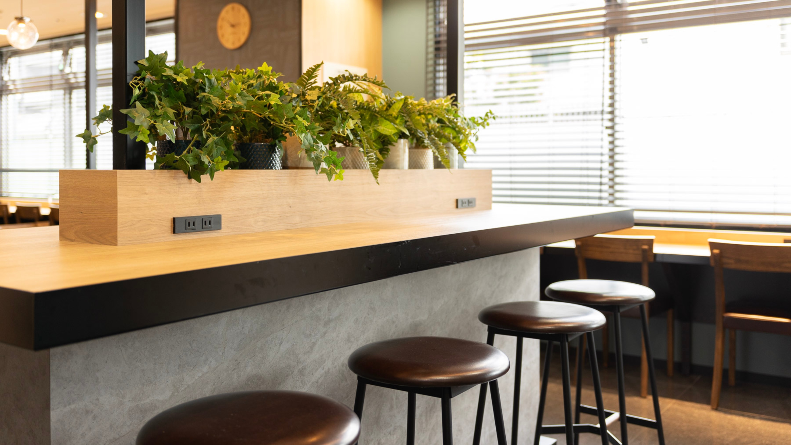 朝は朝食のご提供場所となります