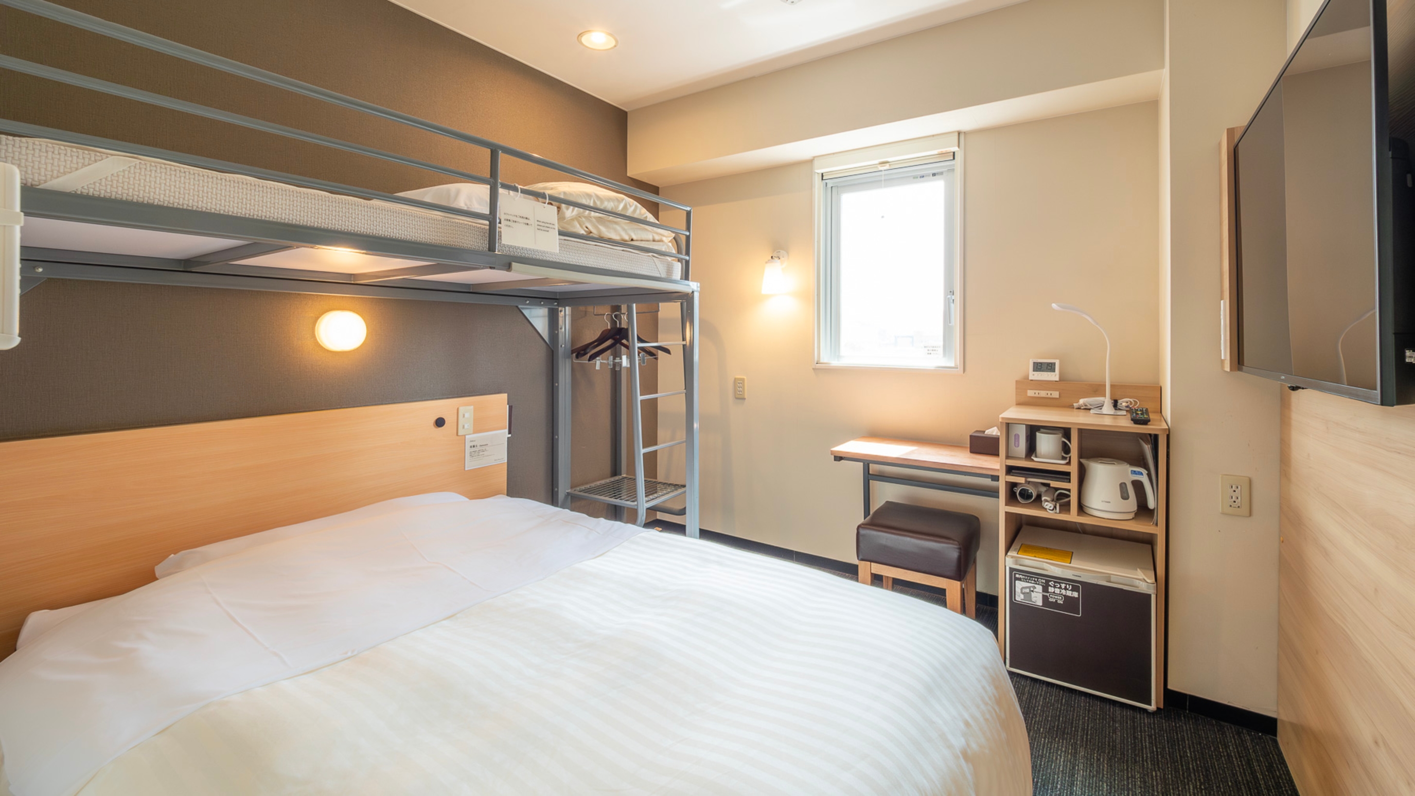 ご家族にお勧めです。 定員１~２名幼児含む