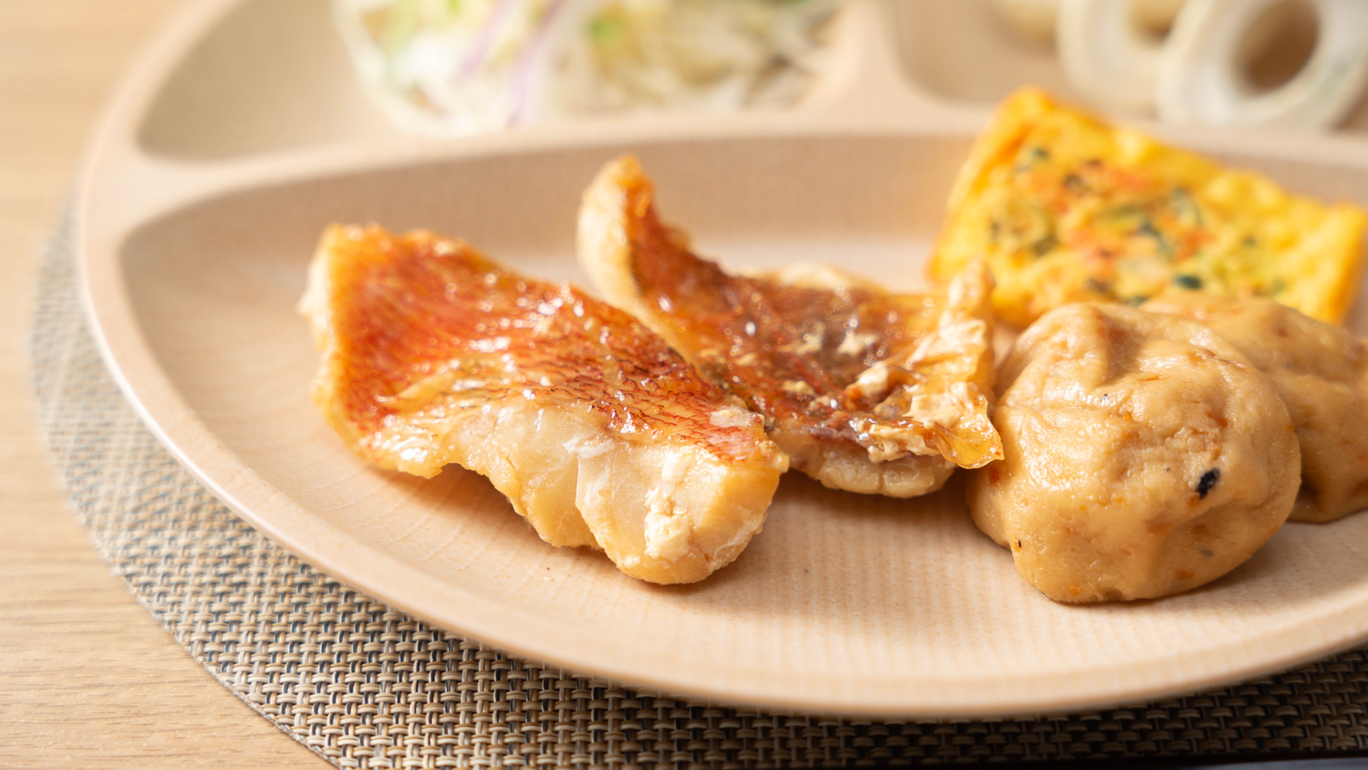 温かいお料理を提供いたします