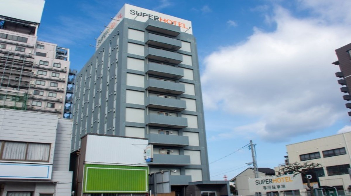 こちらの看板が目印です♪ 皆様の「おかえり」を心よりお待ちしております