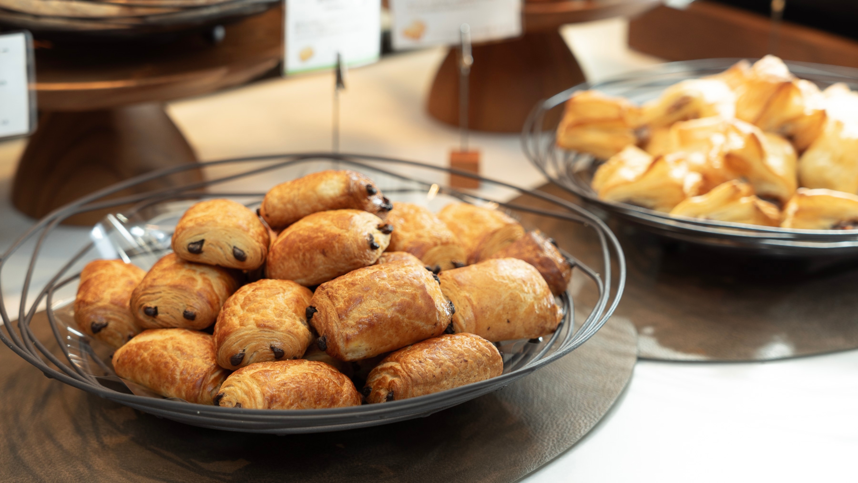 店舗で焼いた出来立てをお届け♪