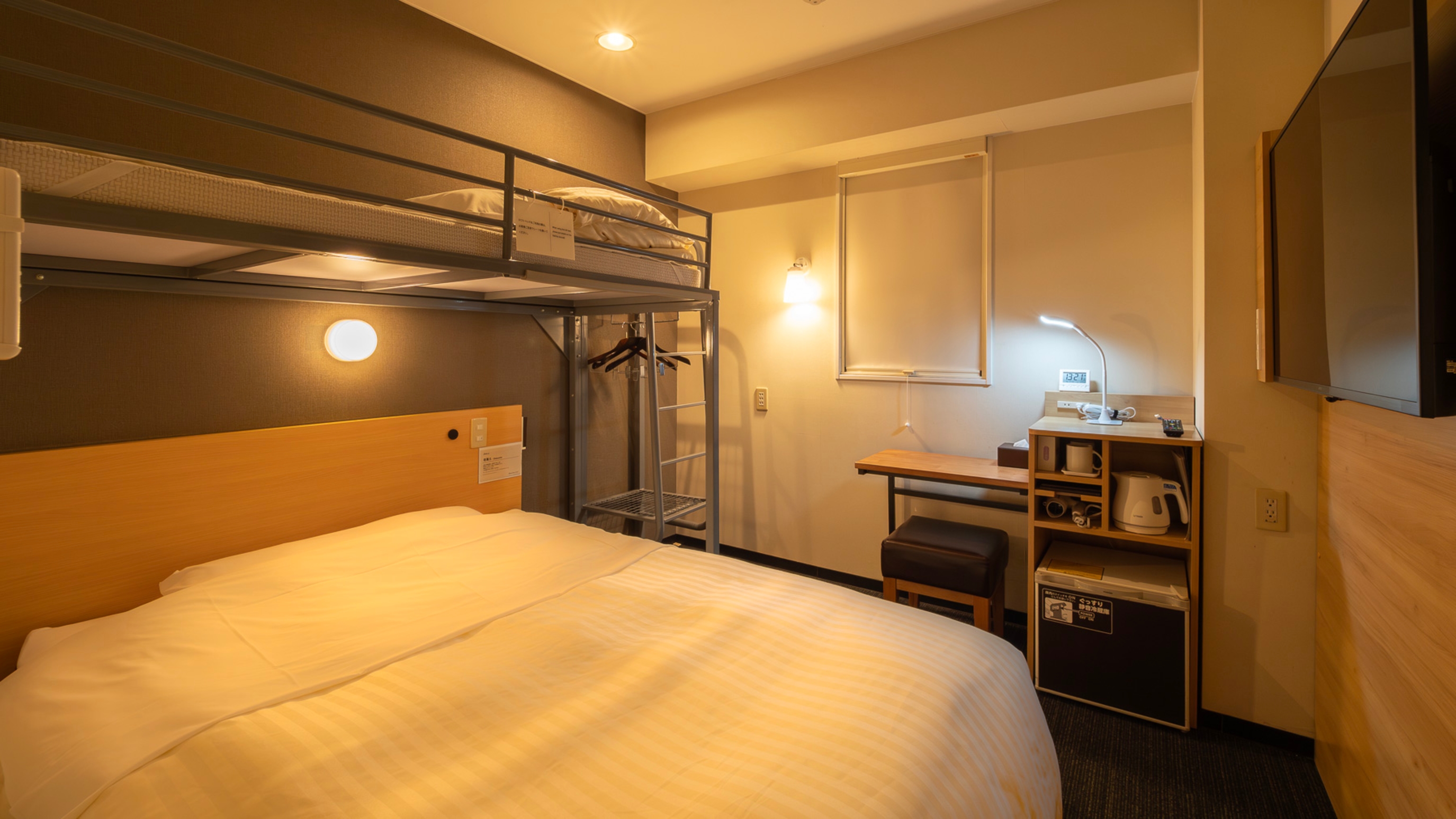 ホテルでは珍しい二段ベッドで良い思い出を