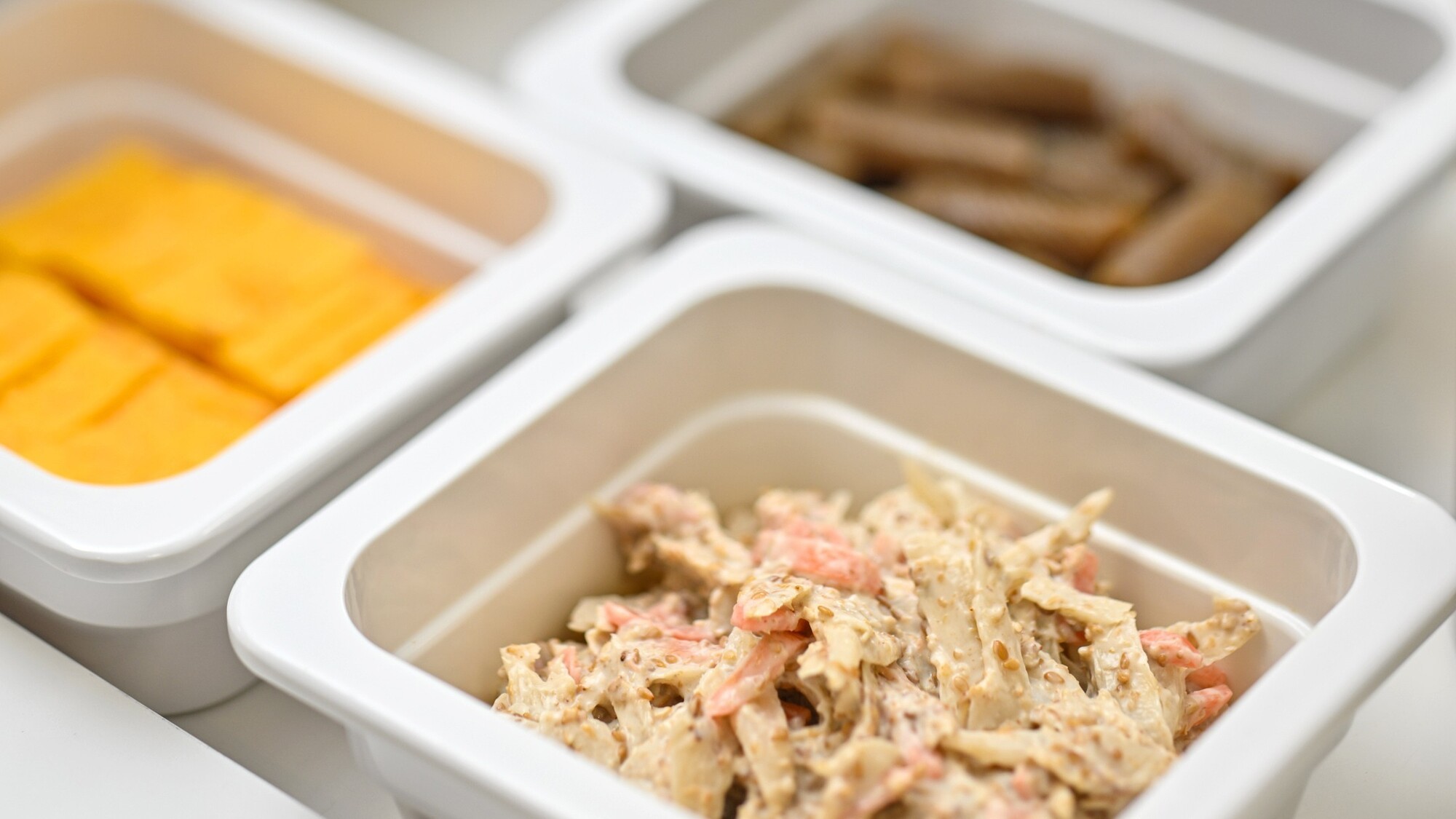 朝食メニュー　ゴマごぼうサラダ