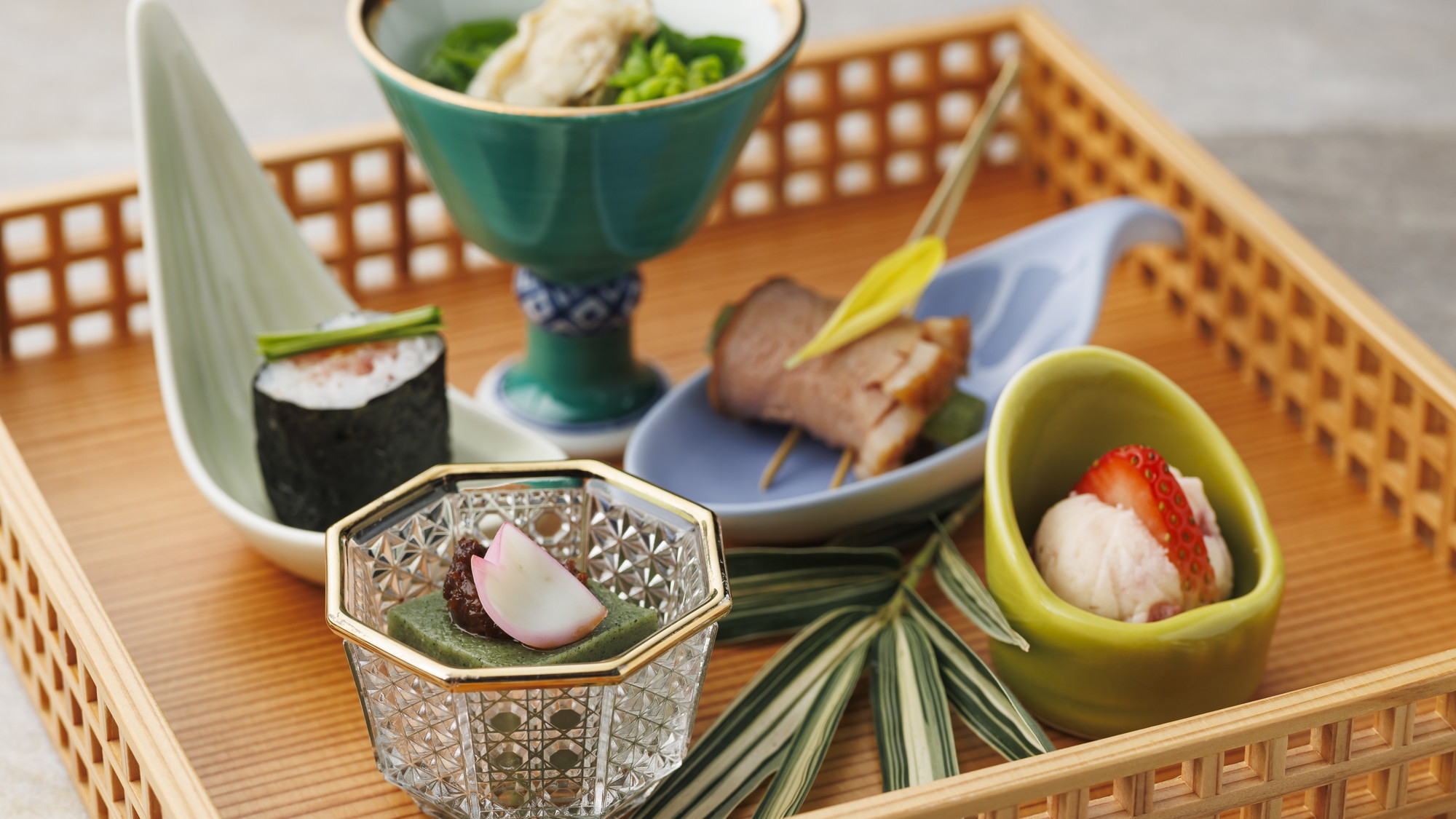 【特別会席】焼津ミナミマグロ等豪華七種盛と特選和牛の料理長のおすすめ特別会席