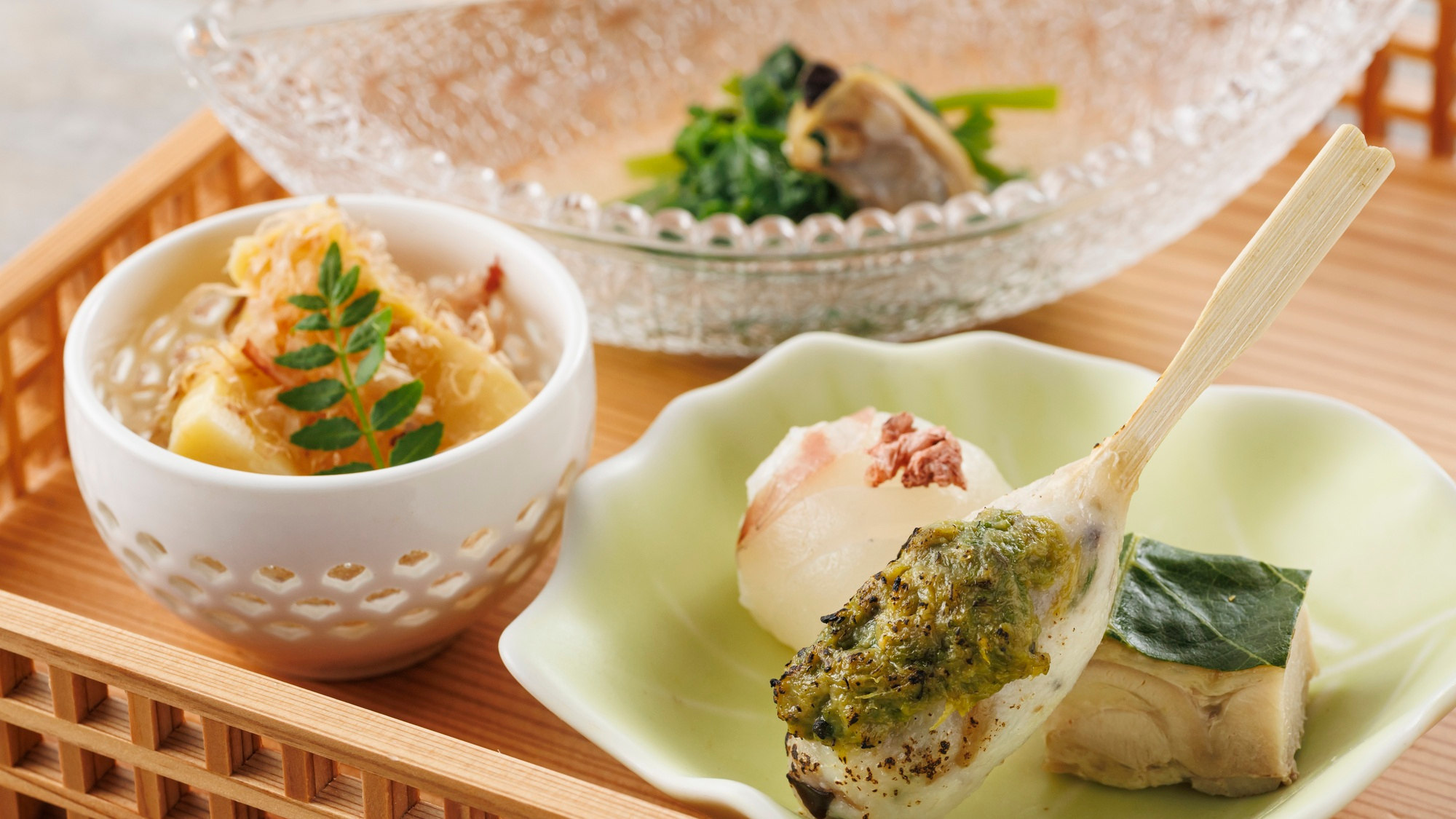 ＜早期割28＞【7月リニューアル/特別会席】焼津ミナミマグロ等豪華七種盛と和牛の料理長おすすめ会席