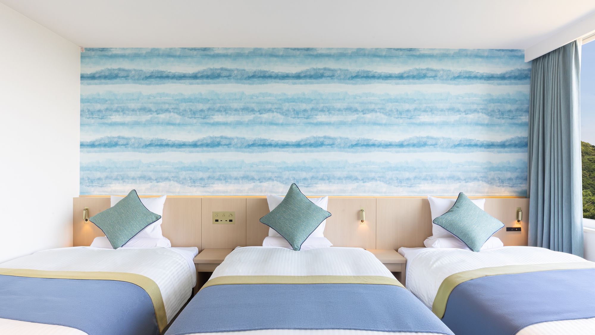 【2025年7月改装リニューアル】【オーシャンビュー】デラックスファミリールーム（バス付）