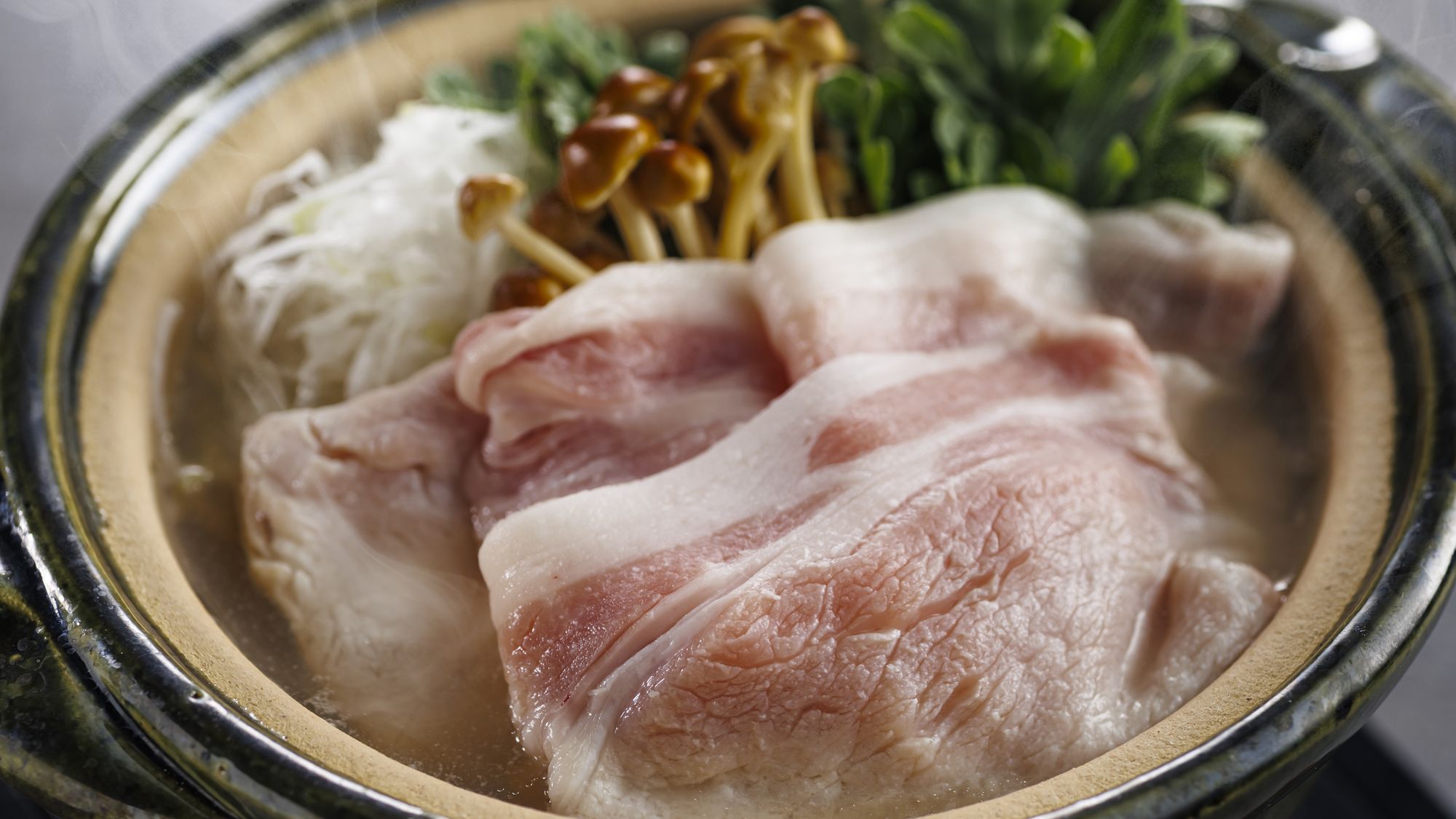 【土地の恵み会席】冬(2025年12月～2026年2月)台の物 ふじのくにいきいきポークゆず塩鍋