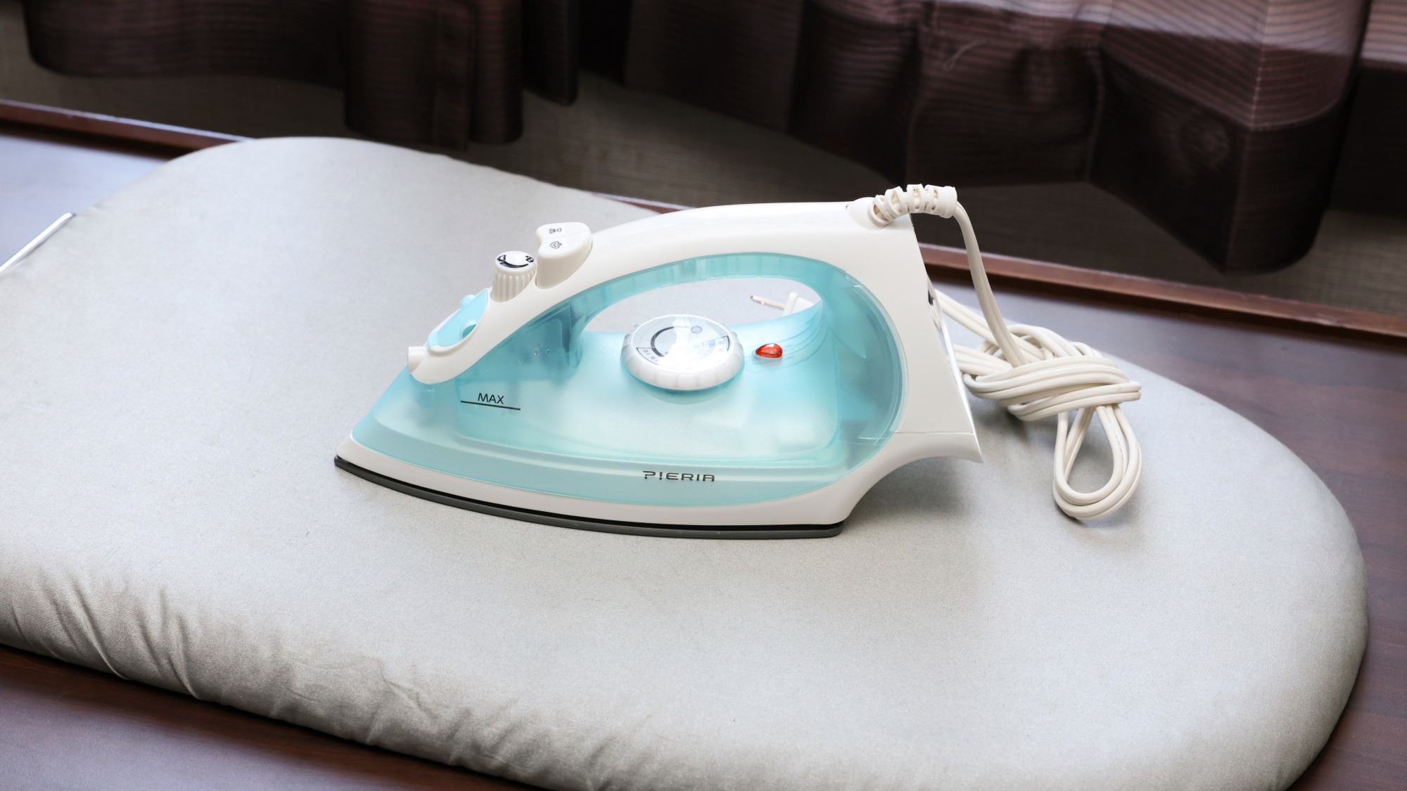 ◆【貸出備品】アイロン