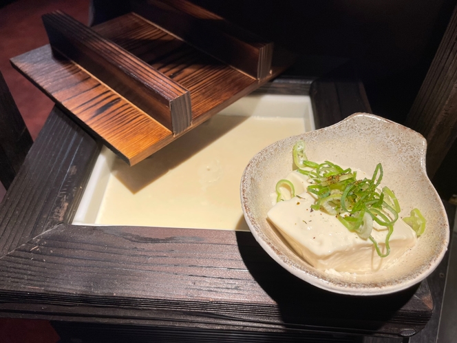 ◆ご当地メニュー◆手作り豆腐【場所】1階レストラン【時間】6：30～9：30(9：00最終入店)
