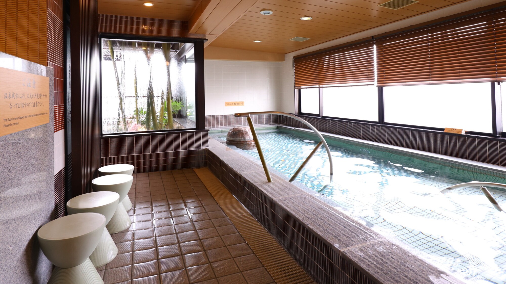 ◆【女性】内風呂　湯温：41℃