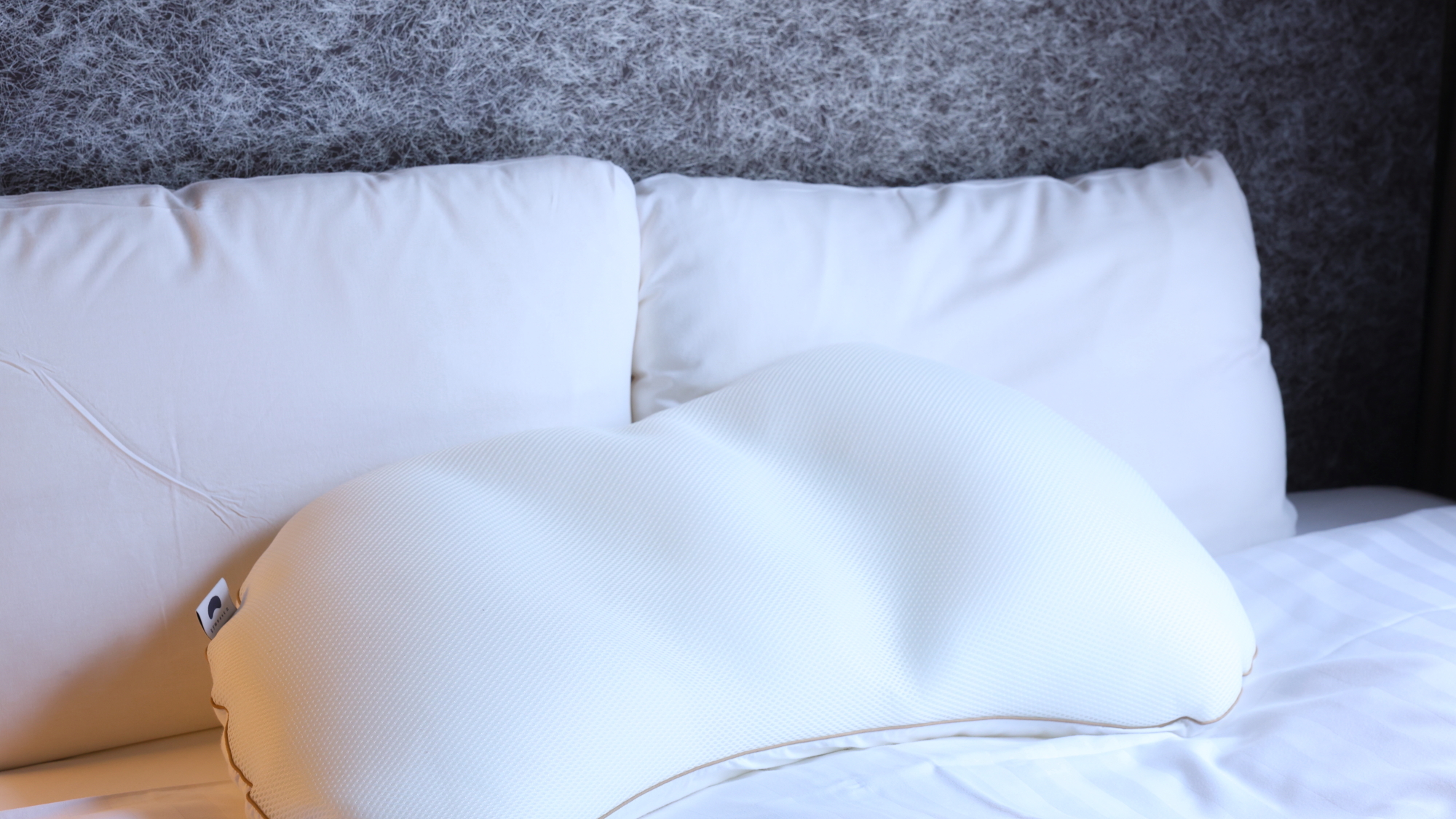 ◆【貸出備品】快眠枕（ジムナストプラス）