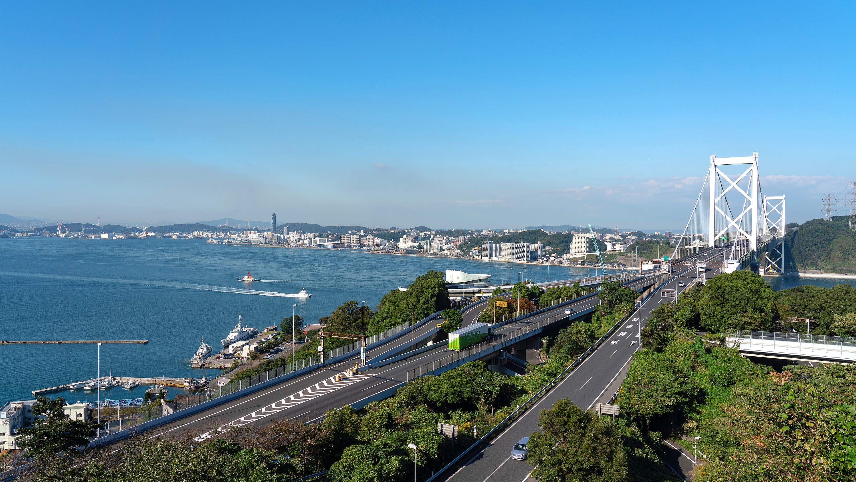 ◆関門橋～北九州側から～(提供：北九州市観光情報サイト北九州パレット)