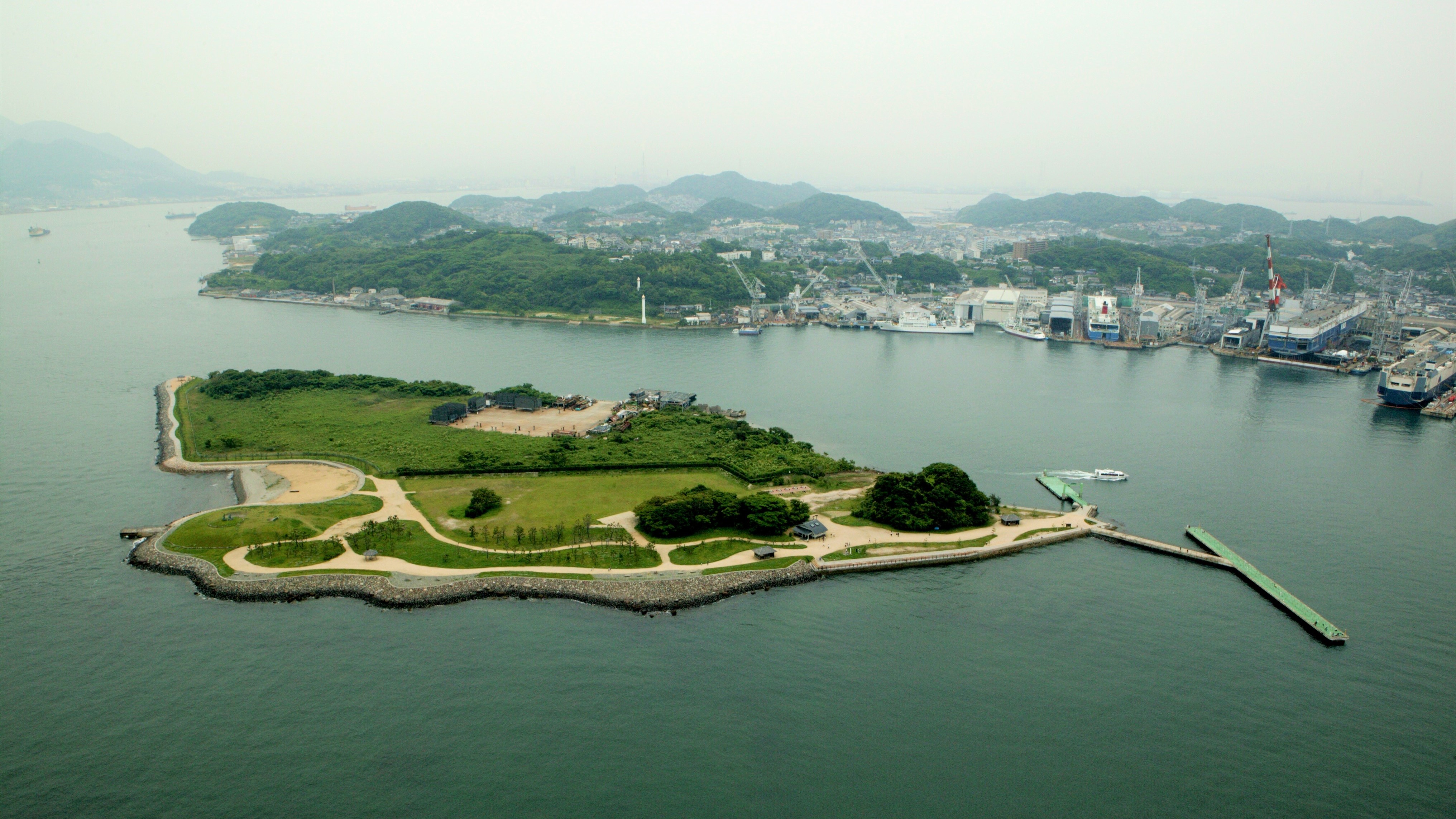 ◆巌流島(提供：下関観光コンベンション協会)