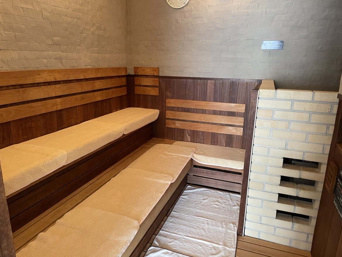 ■テレビ付高温サウナ【男女別完備】