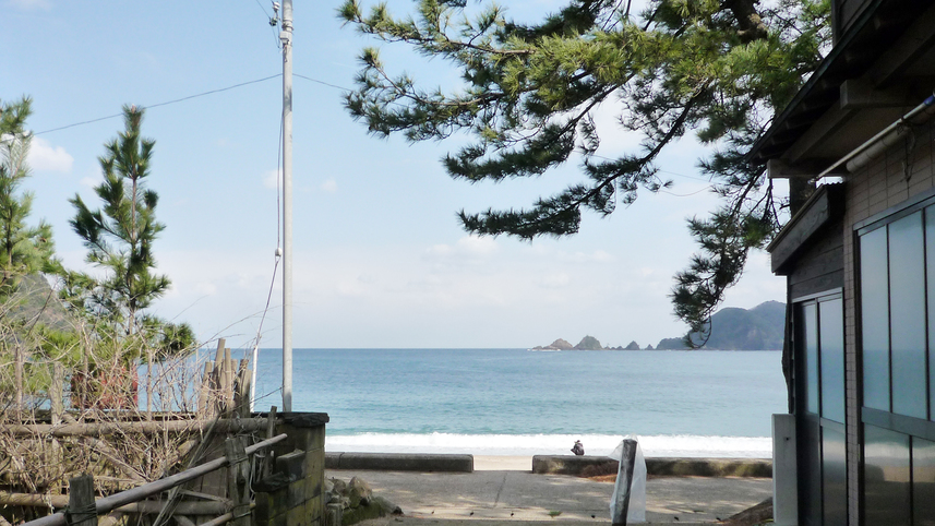 ◆夏◆美しい佐津海岸で海水浴！お子様花火プレゼント付■大人は美味満喫＼(^o^)／