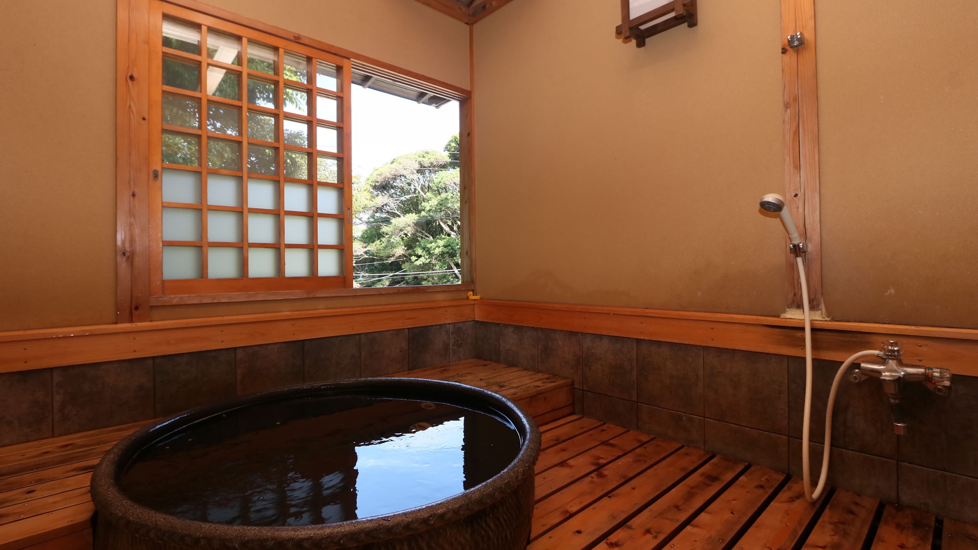 【味覚満喫】金目鯛の姿煮＆地サザエ＆地魚を味わう静岡県産三枚看板が楽しめるプラン（1泊２食付）