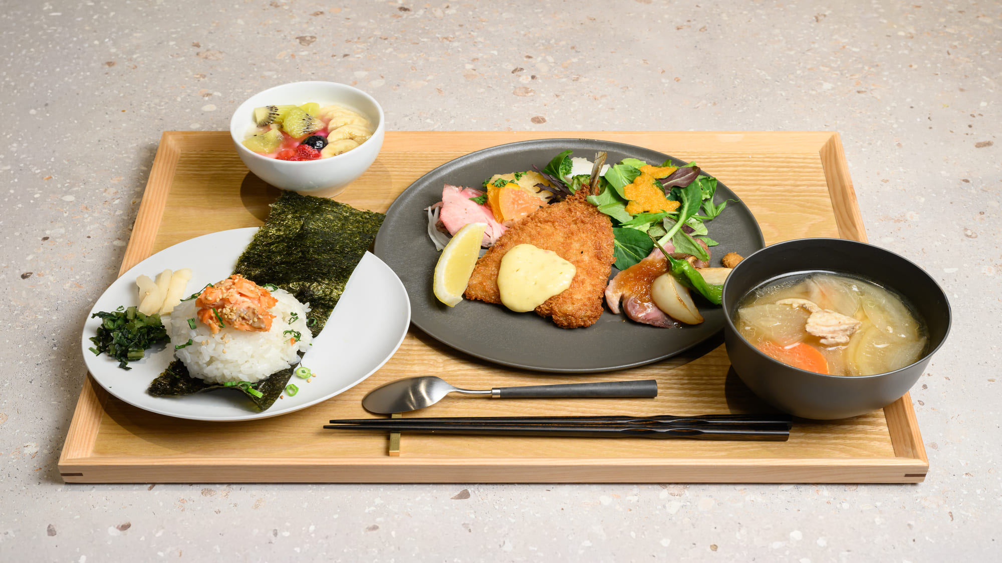 朝食/レストラン