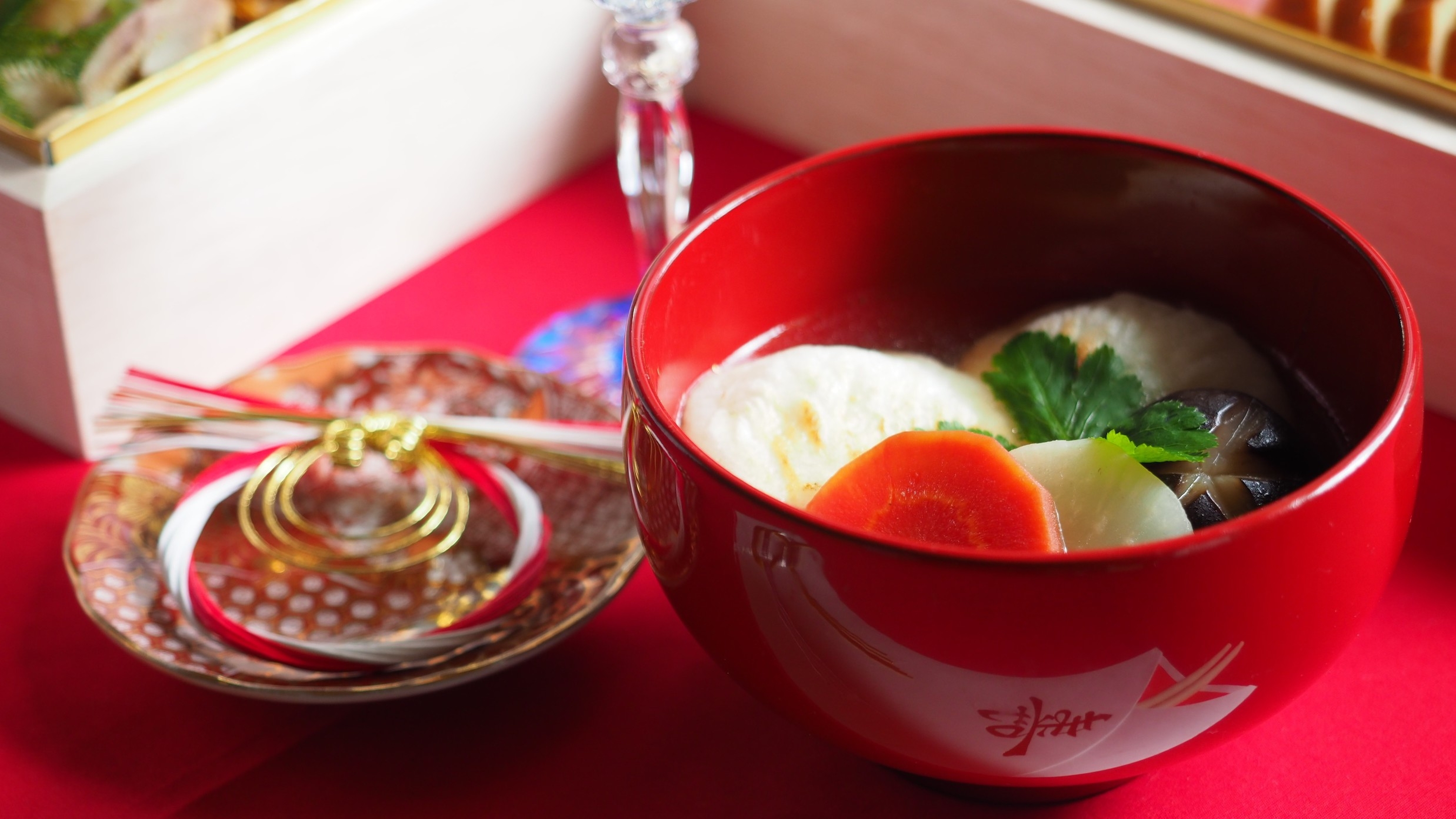 【お正月プラン】新年のお祝いは自然に囲まれてのんびり。初詣参拝にもおすすめな便利な立地♪（2食付）