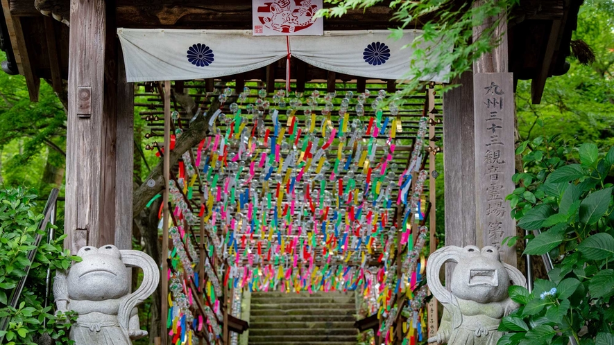 【周辺観光】如意輪寺は、桜やあじさい、新緑や紅葉など季節の移ろいを楽しめるのも魅力。＜車で40分＞