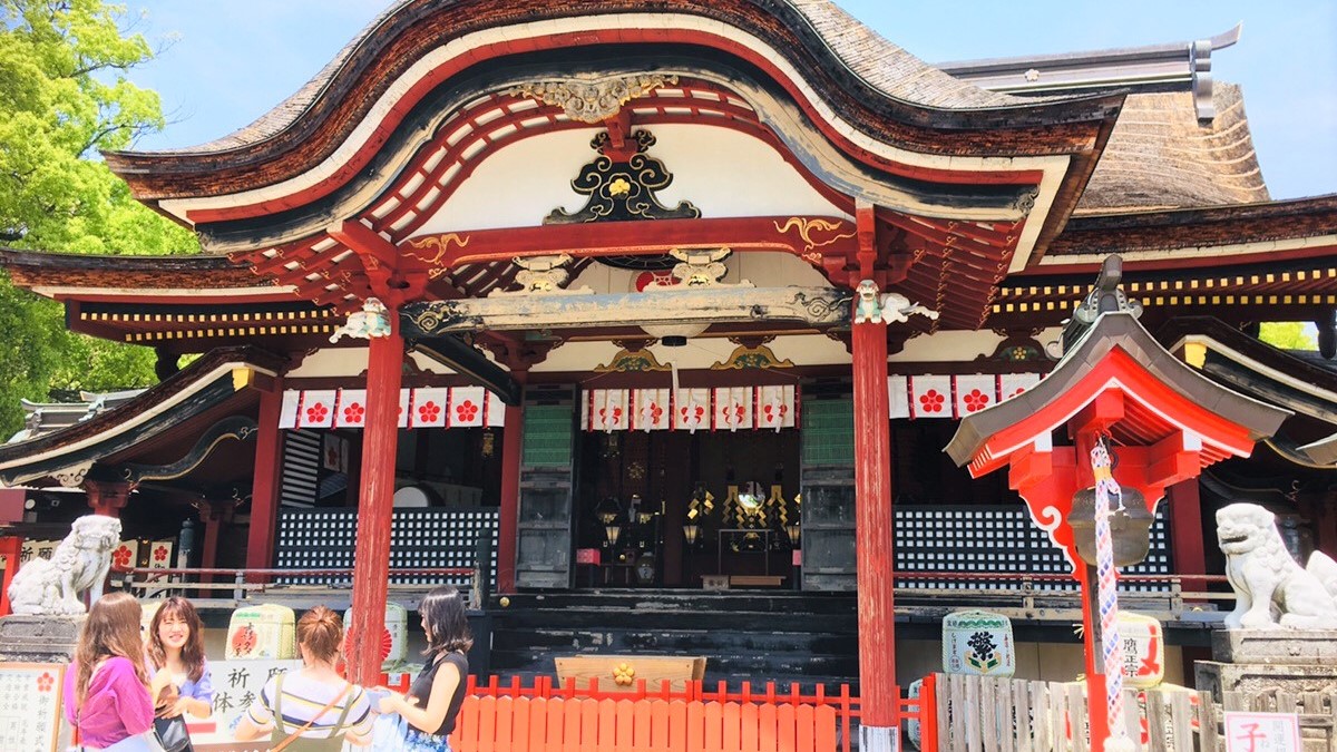 【周辺観光】日本で唯一の「恋命（コイノミコト）」を御祭神とする恋木神社。女性に人気のパワースポット。