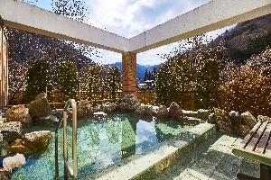 【年末年始限定　連泊でお得プラン】地元食材を使った会席料理　『スタンダードコース』