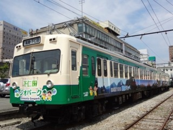 高崎駅と下仁田駅を結ぶ上信電鉄