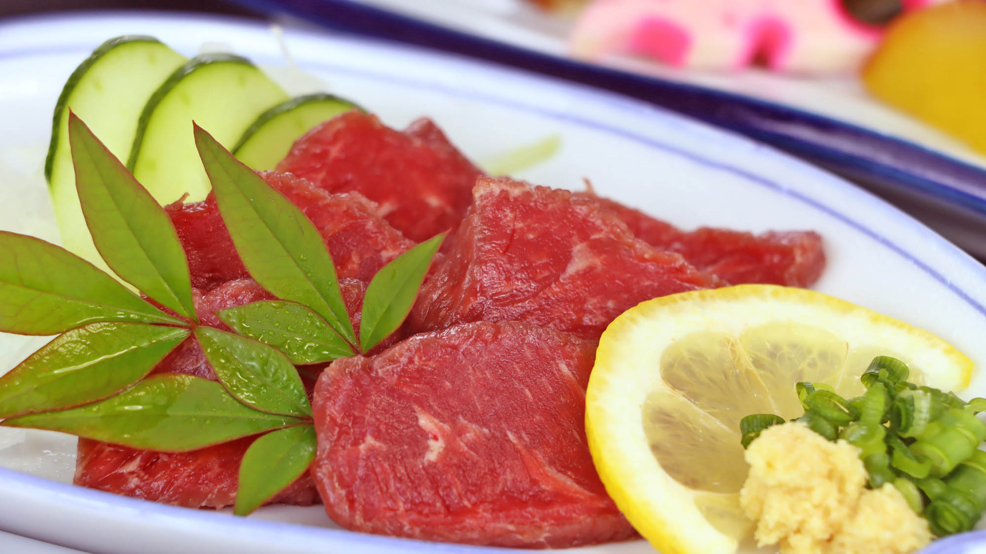 【料理一例 ～冬～】馬刺し