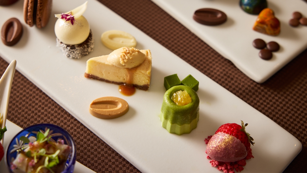 【1日3室限定】季節を味わうアフタヌーンティー付きステイ　2食付