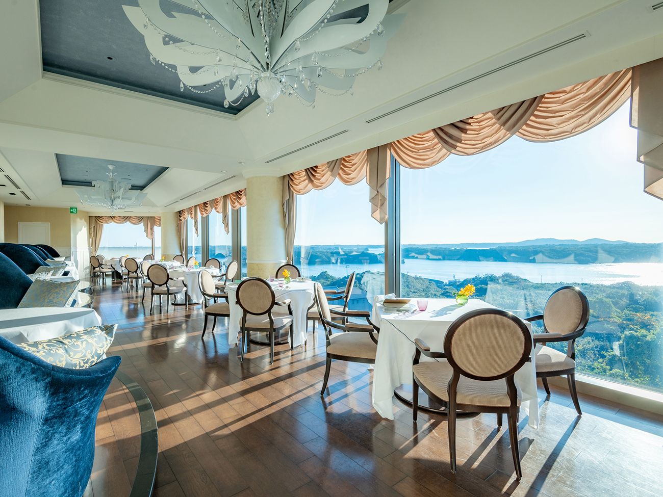 フレンチレストラン「ラ・メール」