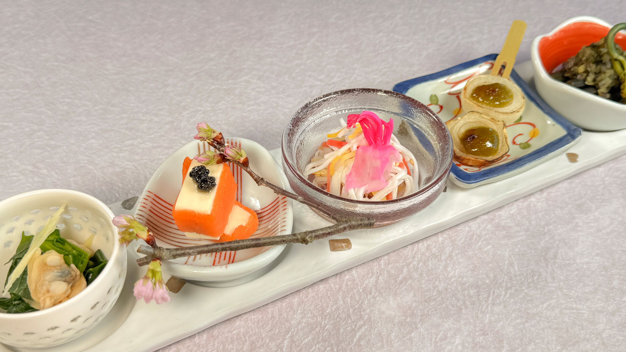 「前菜」季節の５点盛り