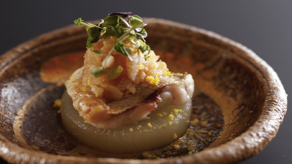 【利き酒師セレクト日本酒ペアリングコース付】《和牛ステーキ付》旬会席（個室料亭）※