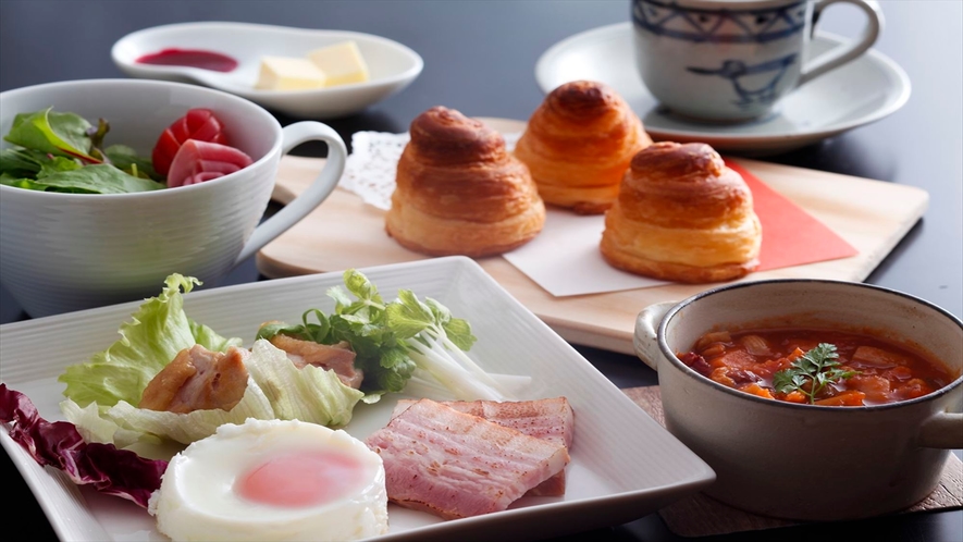 基本は和朝食ですが、洋朝食への変更も可能です