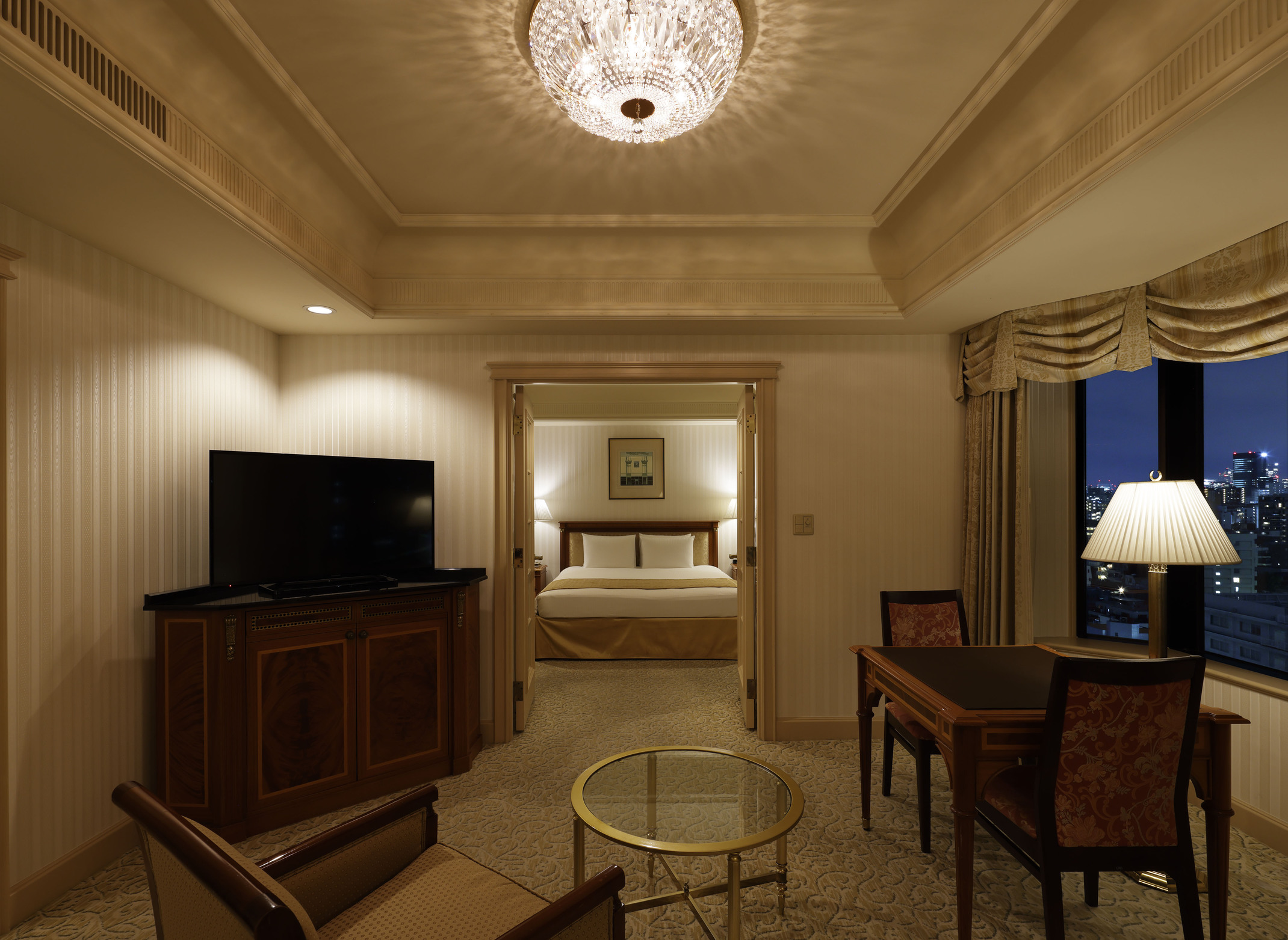 エグゼクティブフロア　庭園側ジュニアスイート ダブル49平米・禁煙