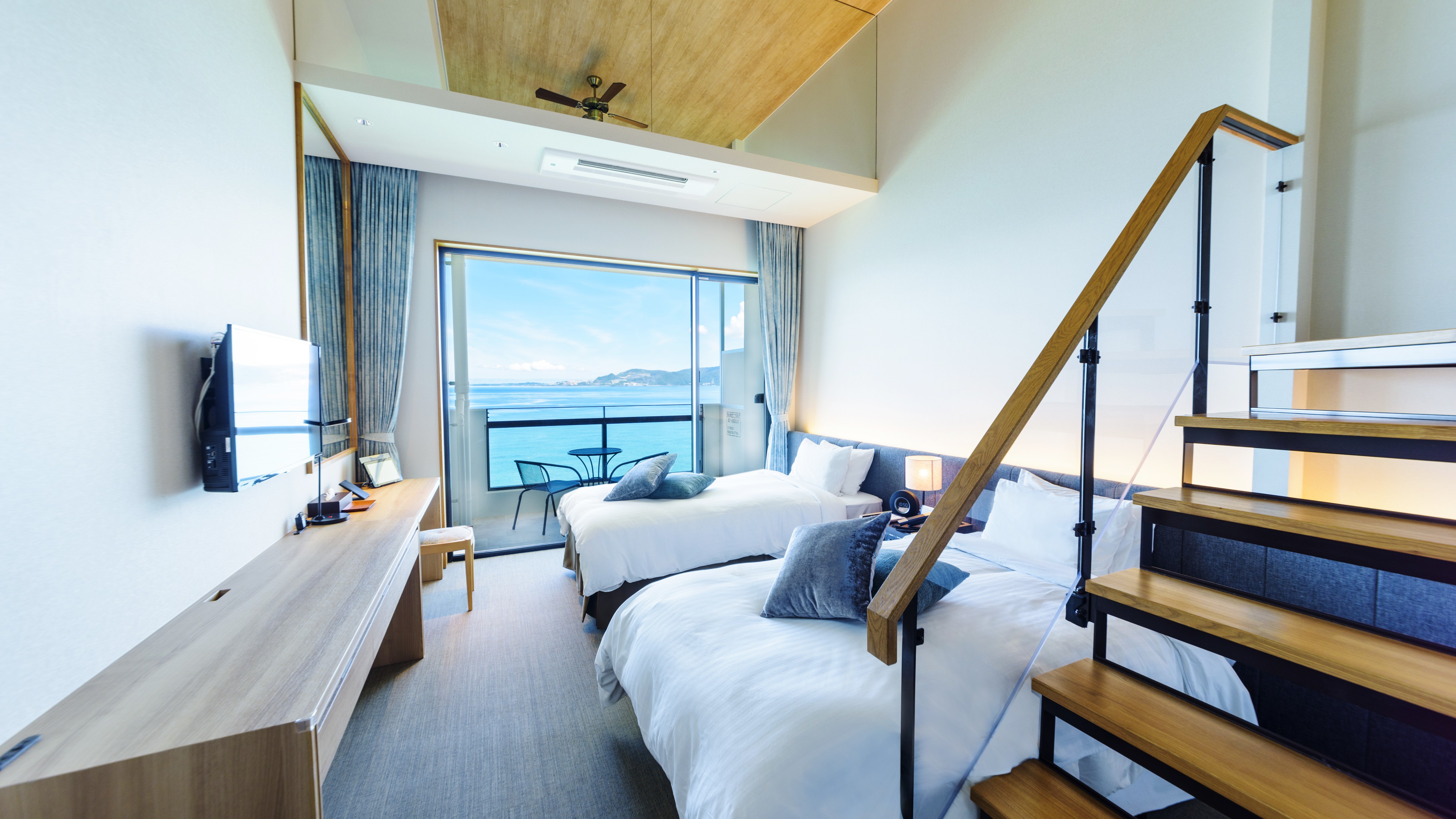 【ロフト付エグゼクティブツイン禁煙】オーシャンビュー