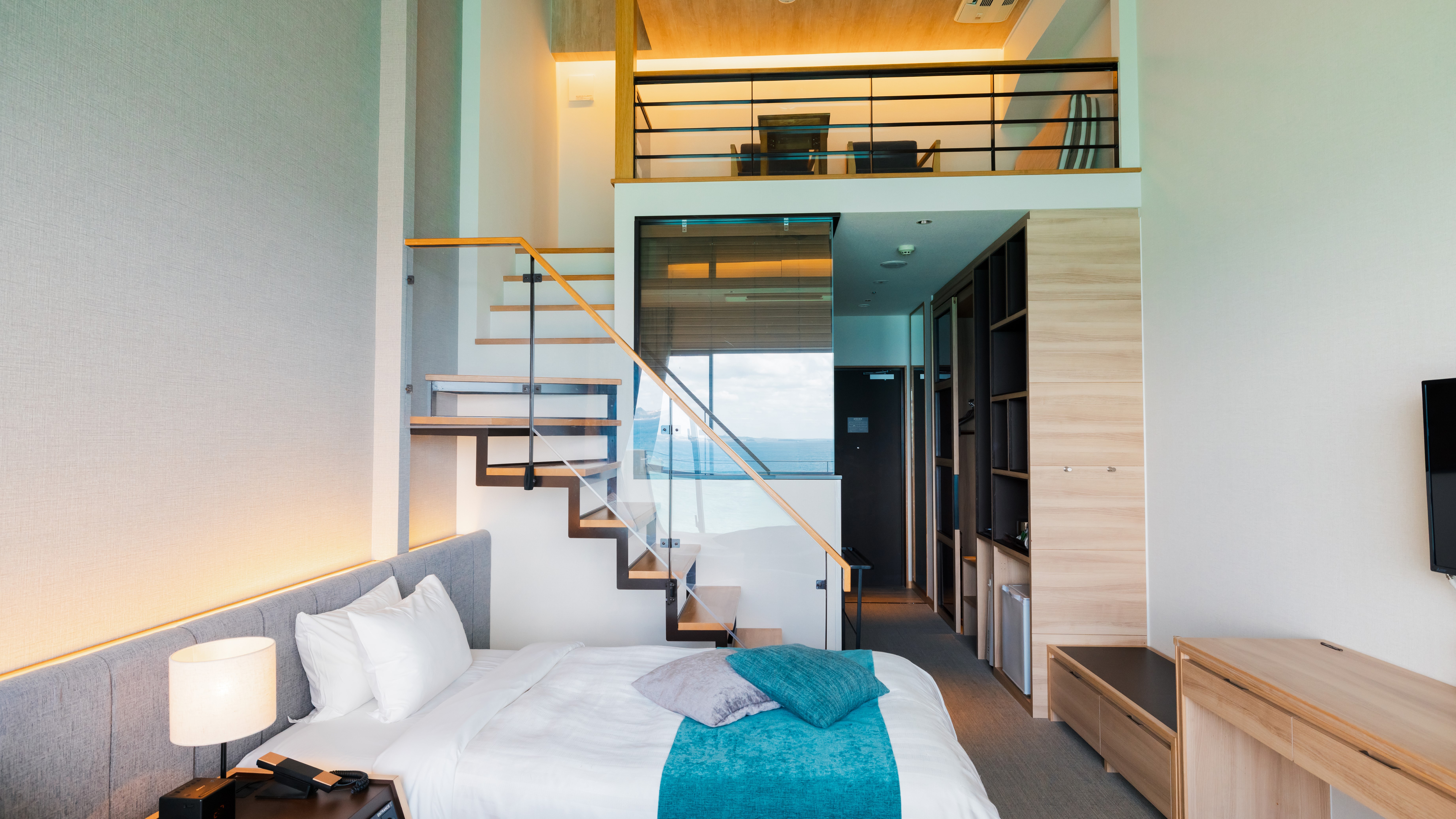 【ロフト付エグゼクティブツイン禁煙】オーシャンビュー