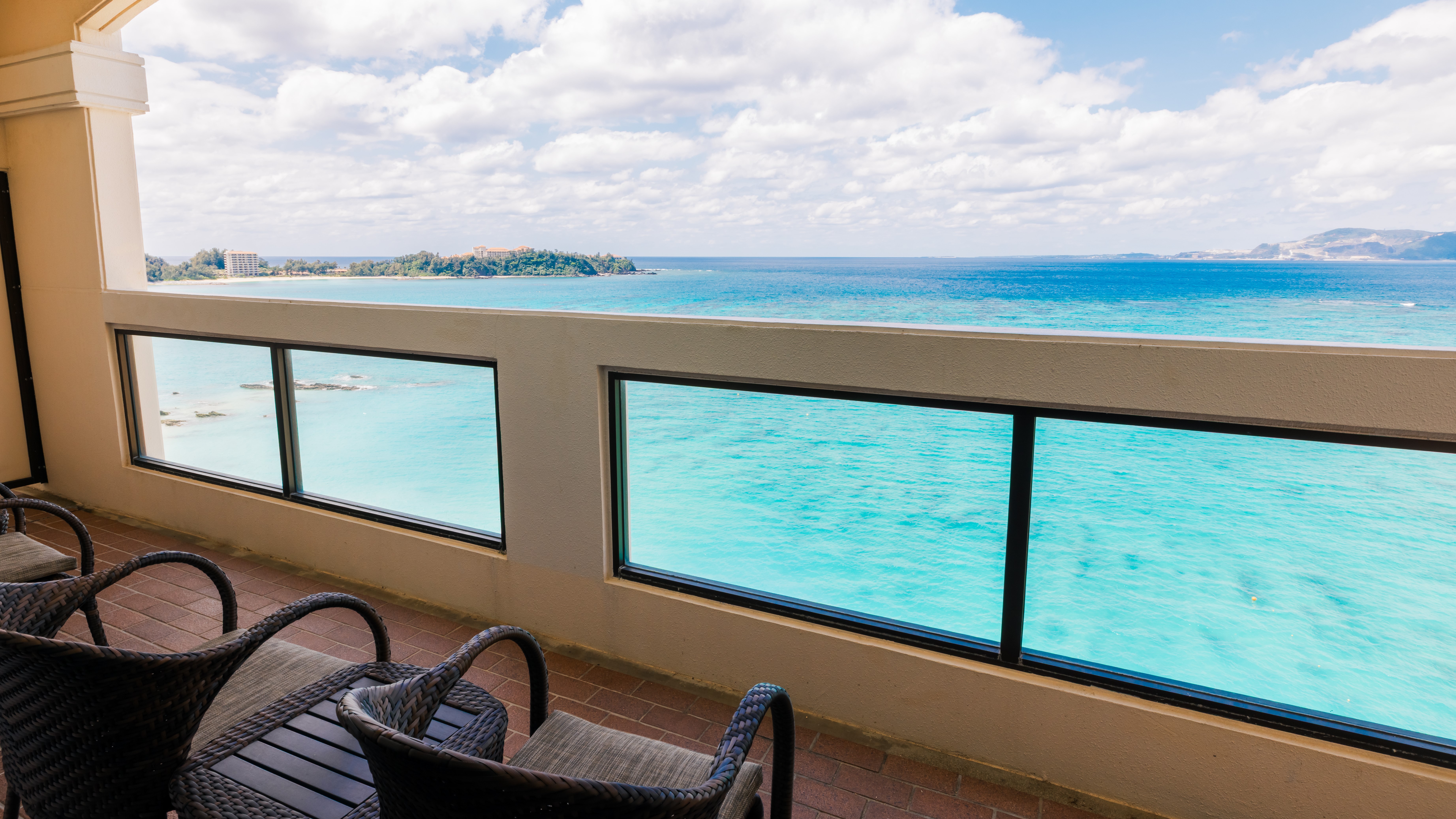 【デラックスルーム禁煙上層階】◆オーシャンフロント◆