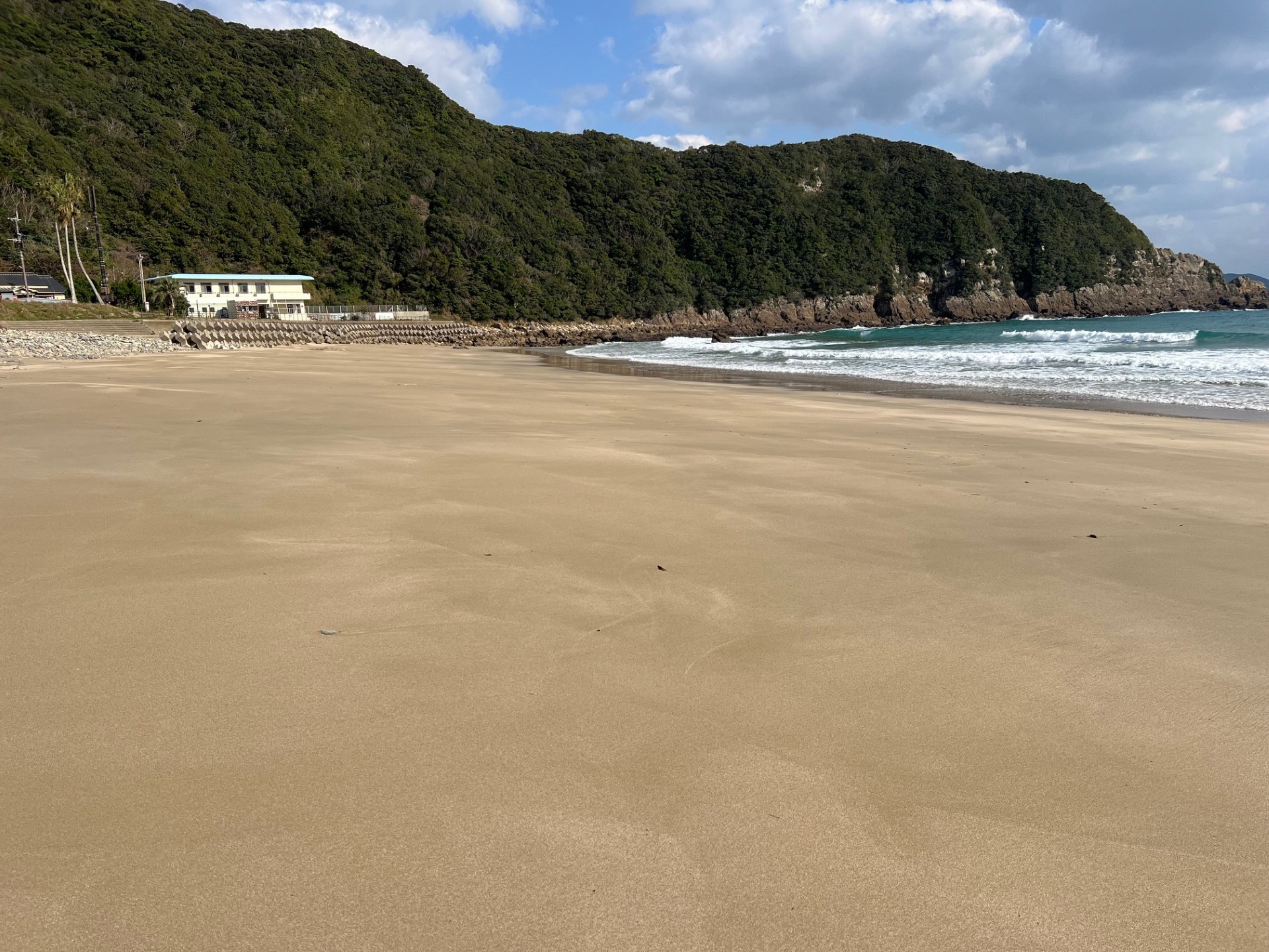 目の前に広がるビーチです