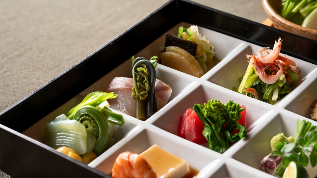 【期間限定】最大12，000円OFF！豪華松花堂弁当　露天風呂客室で過ごす贅沢を