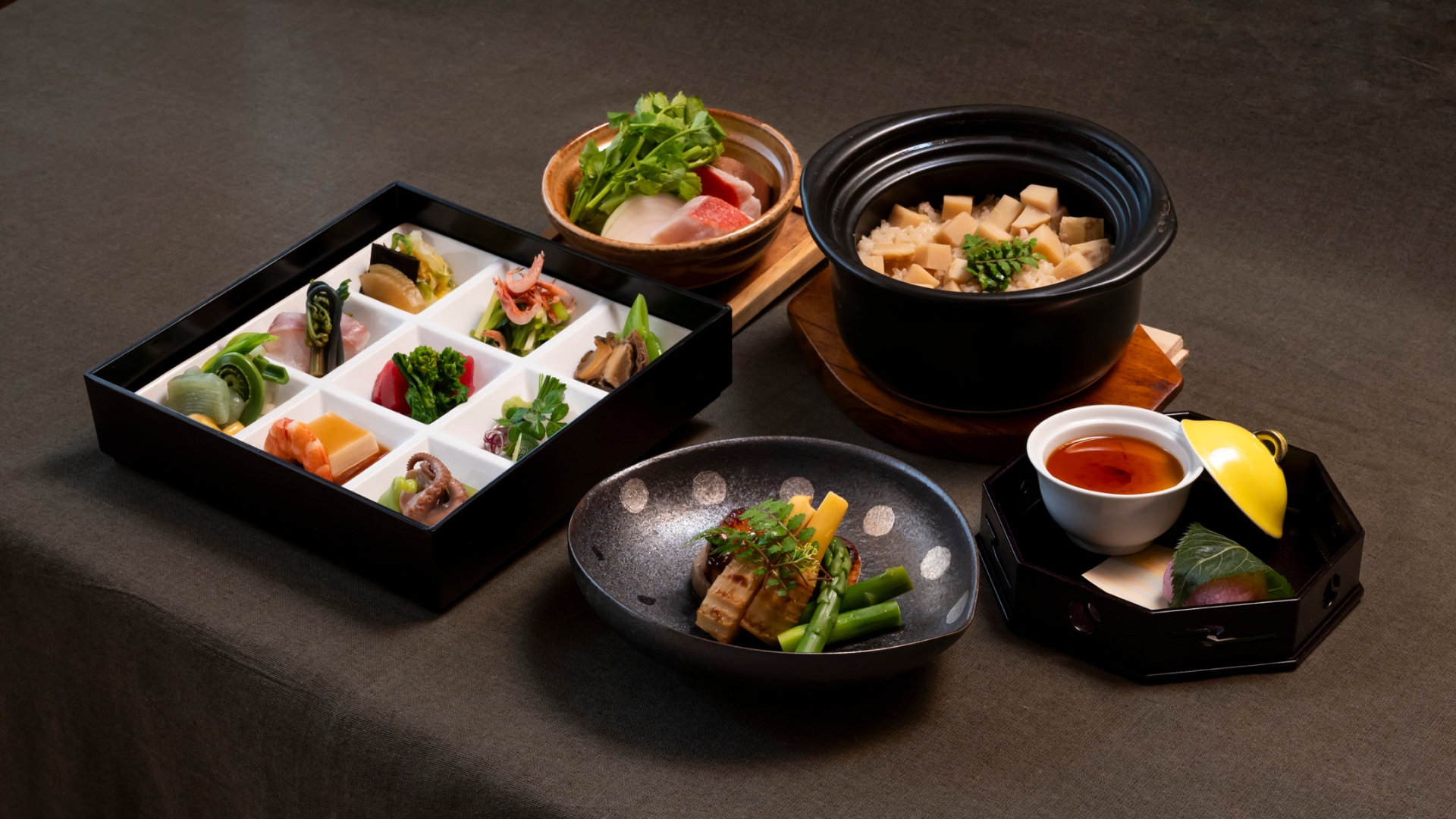 豪華松花堂弁当