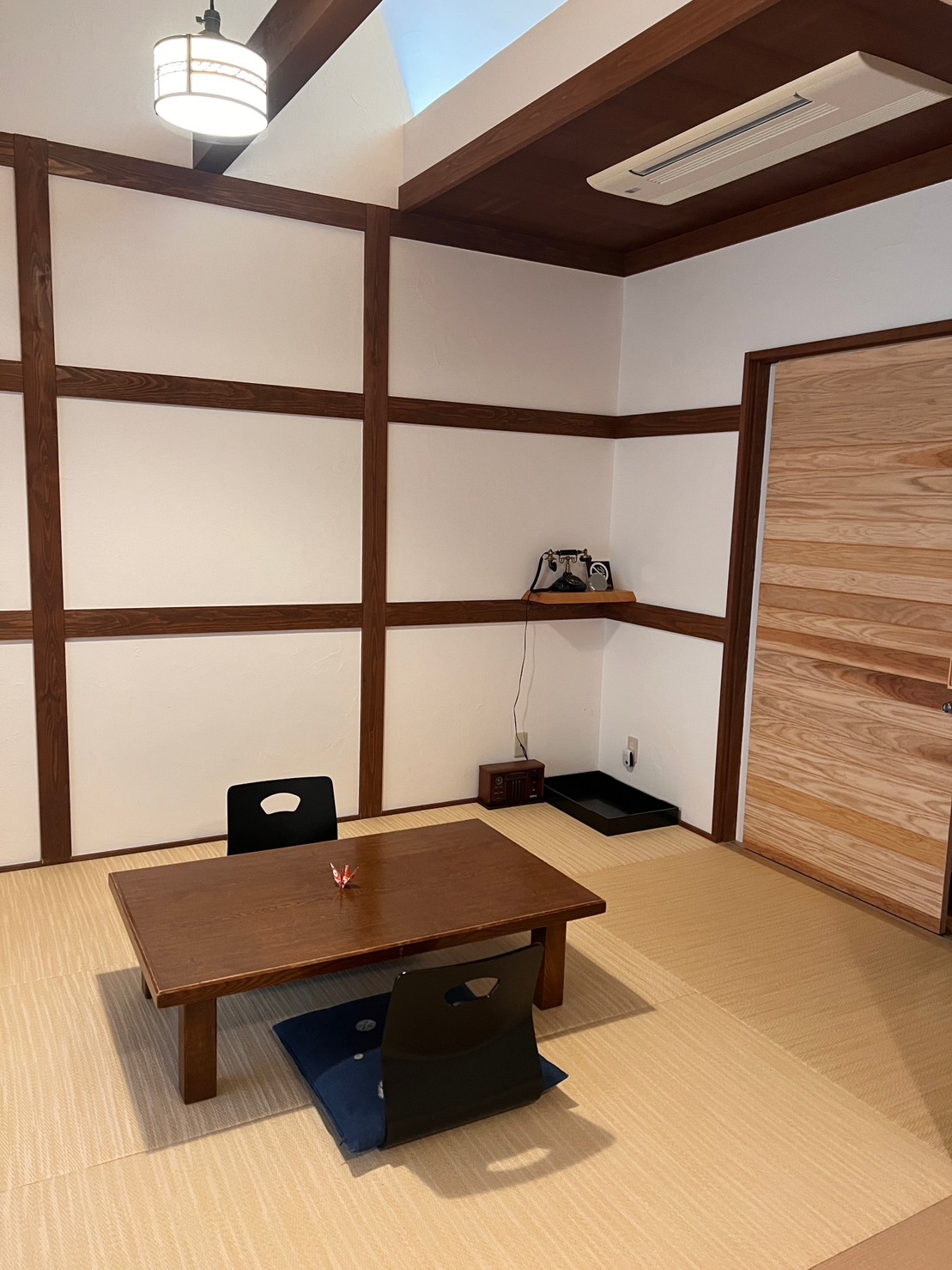 萩の間