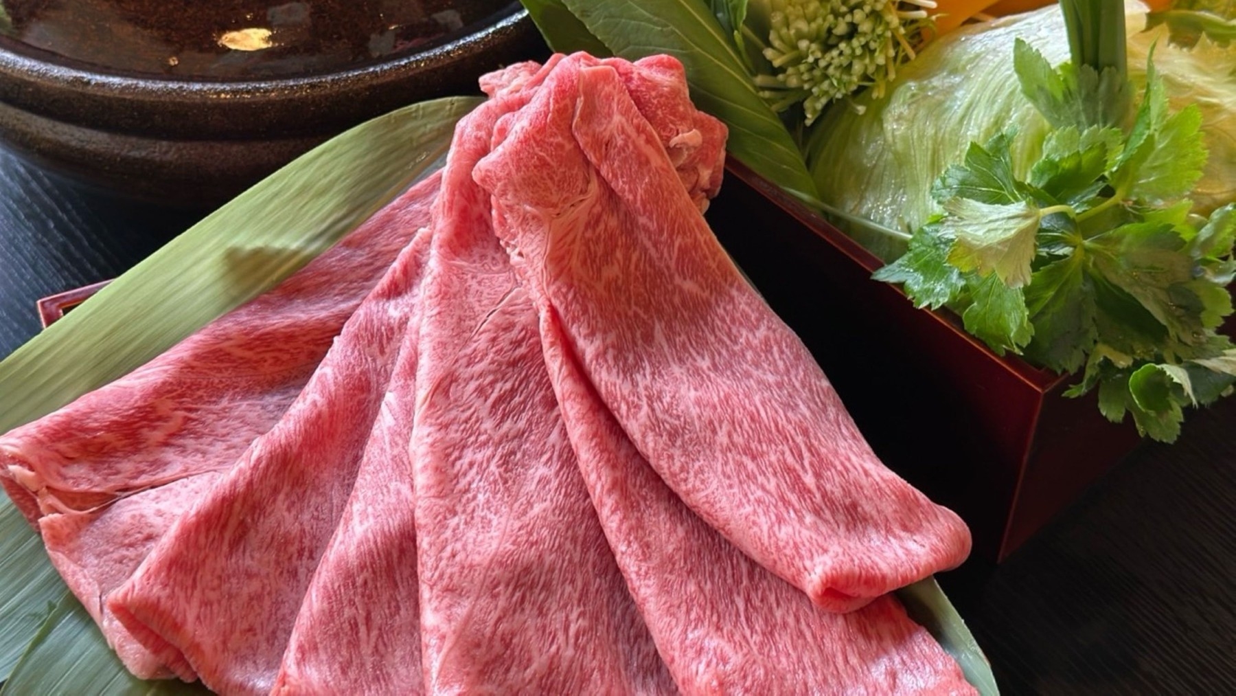 A5等級飛騨牛のしゃぶ鍋会席＜料理長こだわりの”飛騨牛白扇揚げ(天ぷら)”も絶品！＞