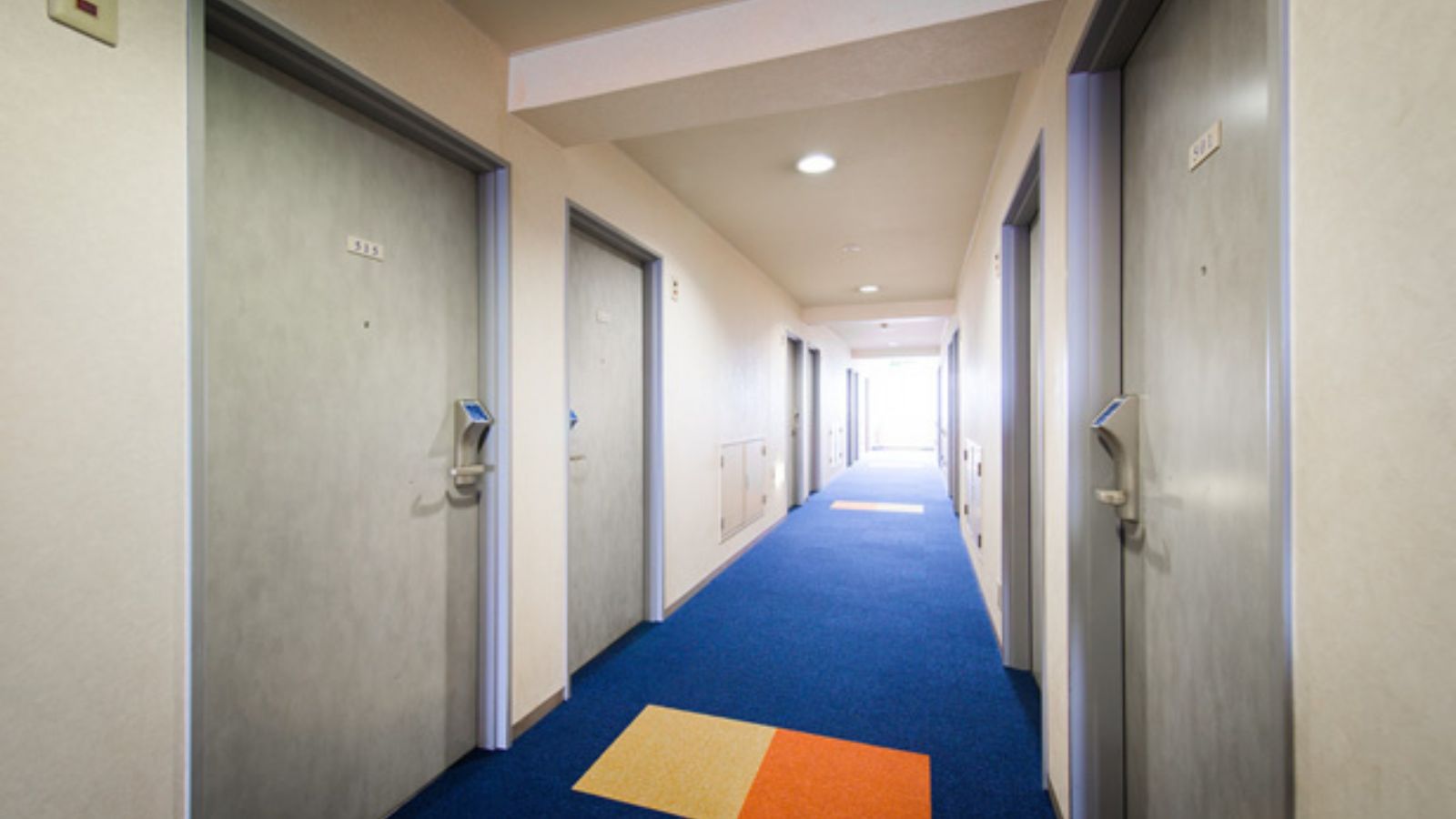 エレベーターホール