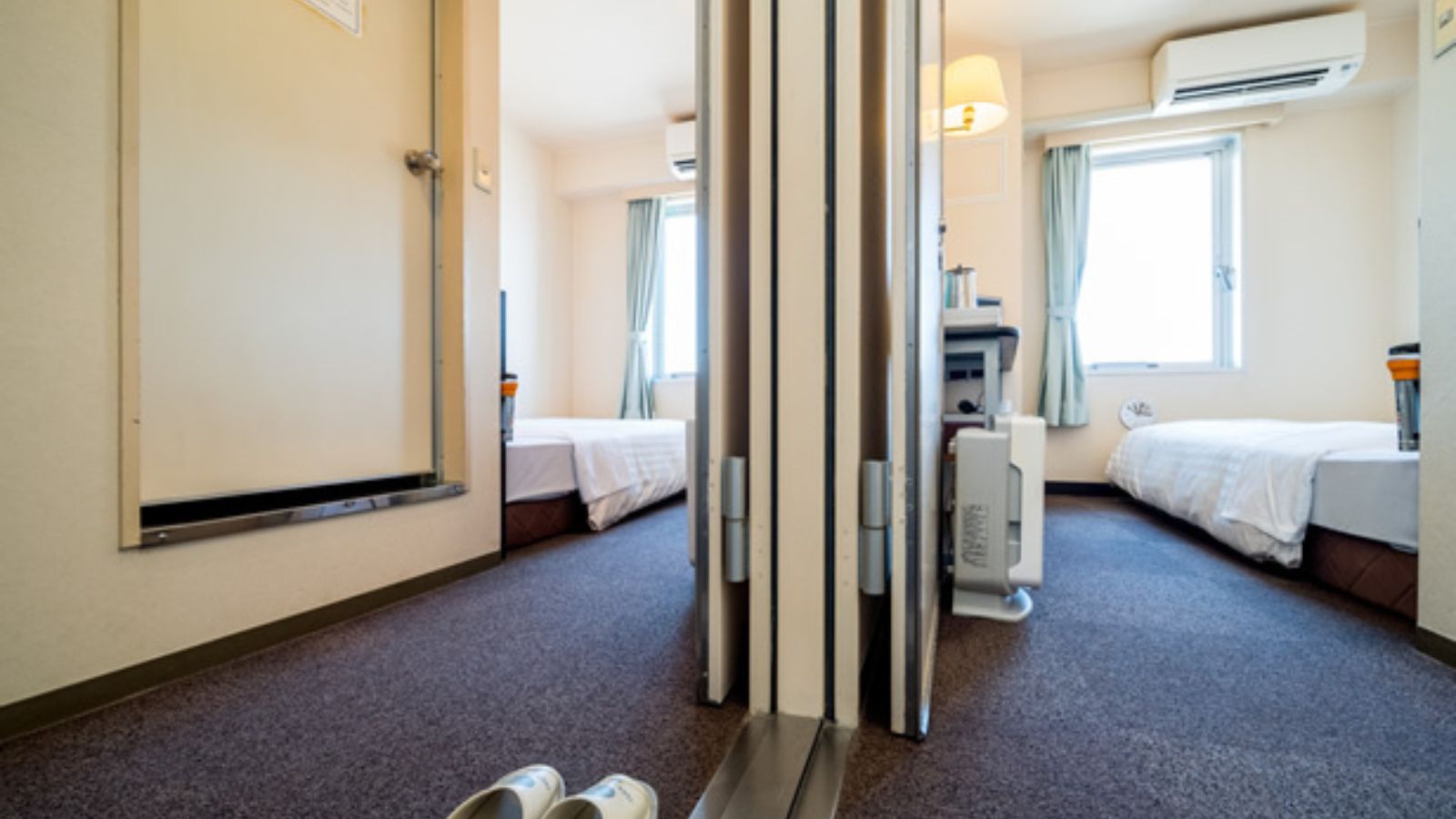 コネクティングルーム