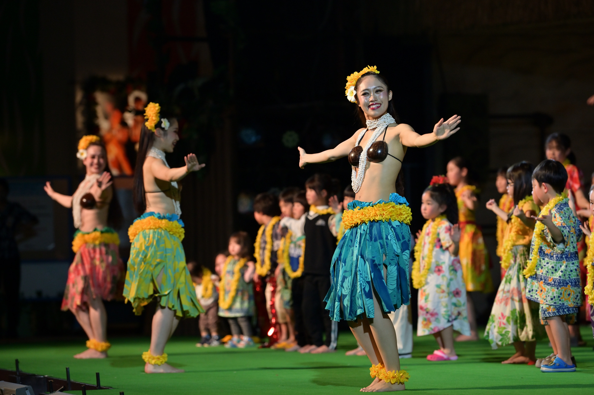 ポリネシアンショー「体験コーナー」