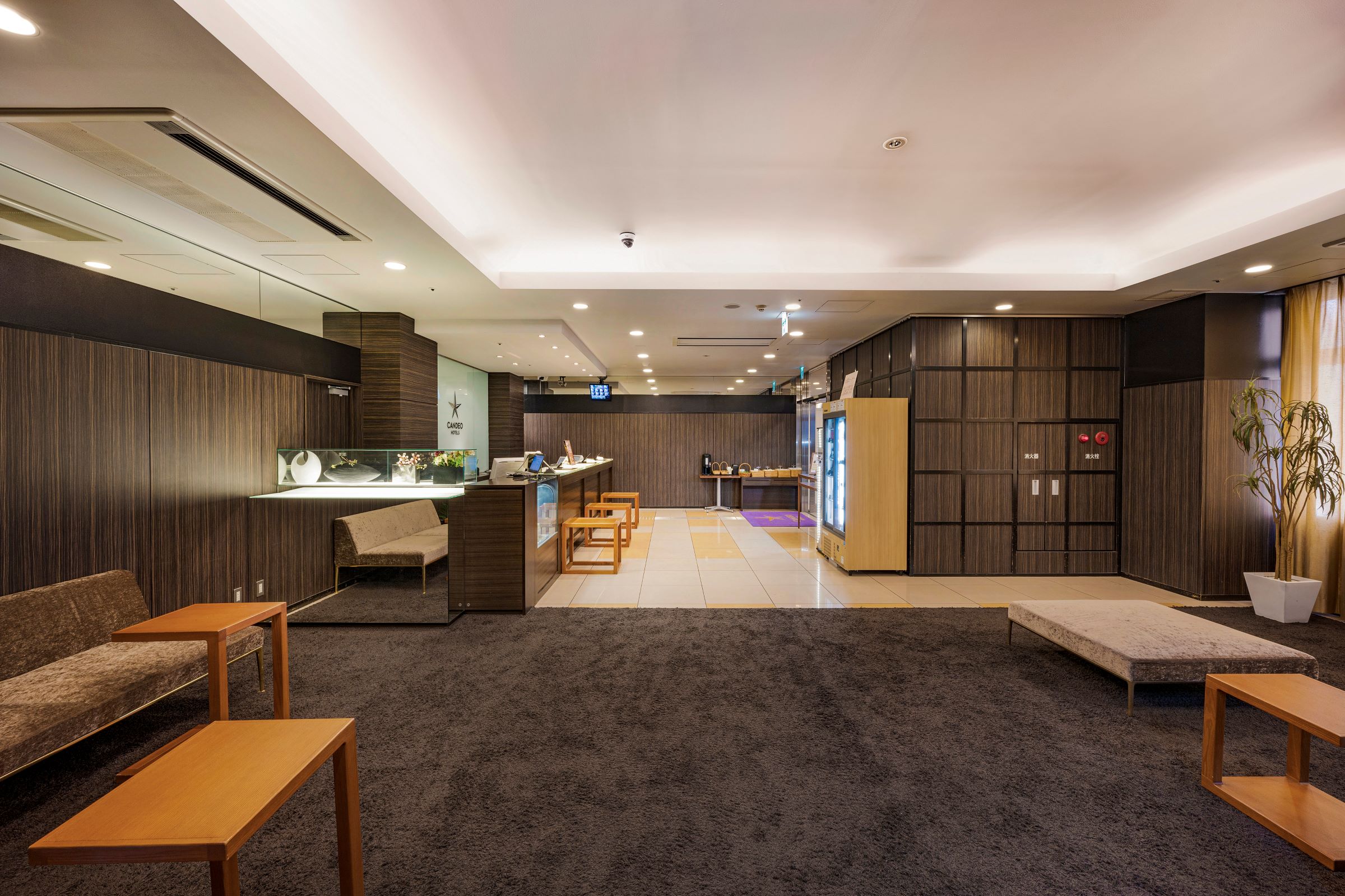 ロビーフロント