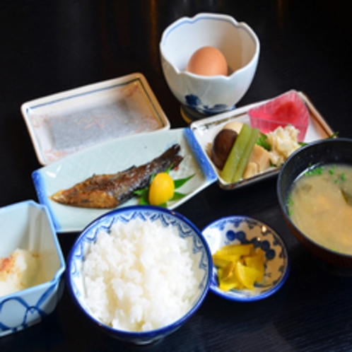 朝食 一例